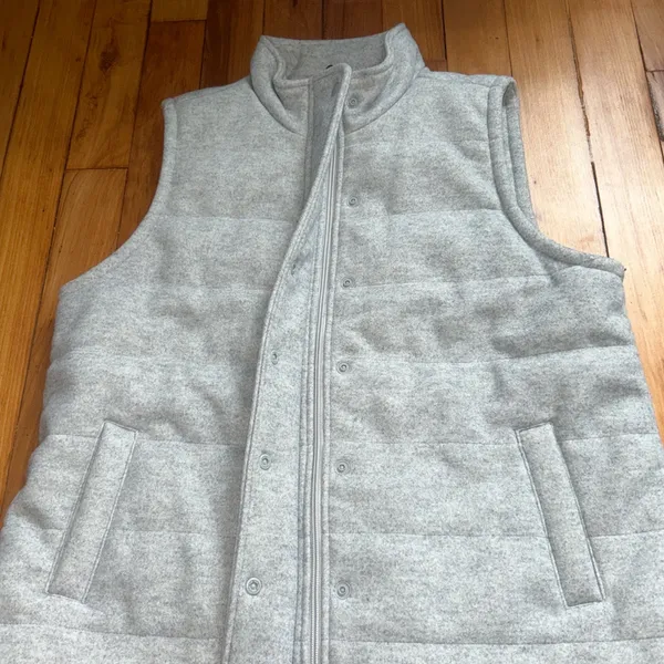 Craft and Barrow Gray Vest - Image 3