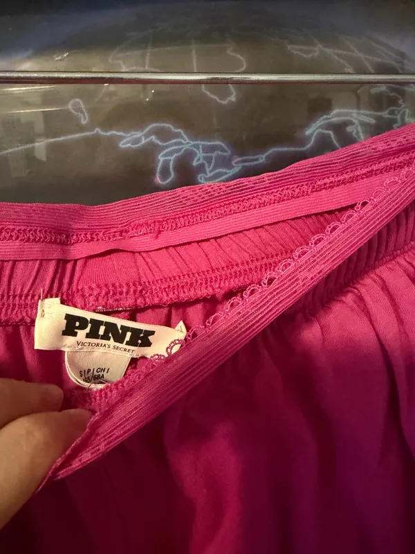 Pink wide leg sleeping pants - Image 3