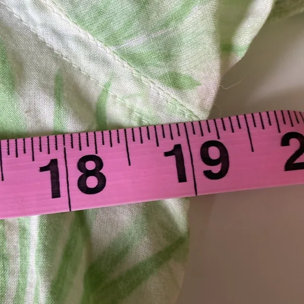 Ralph Lauren Petite Medium 100% cotton green & white long sleeve roll tab blouse - Image 7