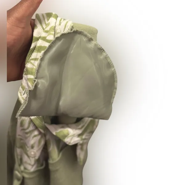 Alfred Dunner Green Patterned Blouse - Image 8
