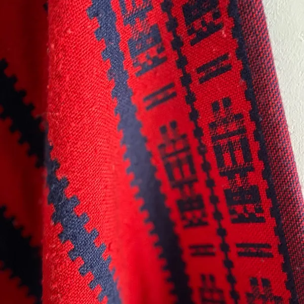 Vintage Red Navy Tribal Stripe Knit Blanket Poncho Fringe OS Western Cowgirl - Image 9