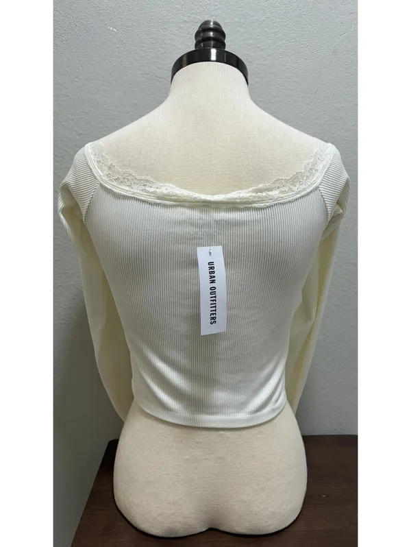 Urban Outfitters NWT Out from Under White Ribbed long Sleeve Crop Top - Image 3