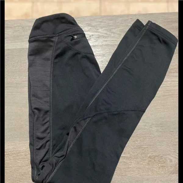 ✨ Gymshark Winter Running Leggings✨ - Image 7