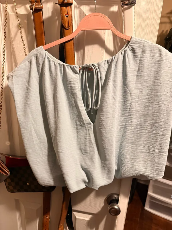 Blu Pepper Blouse Cropped - Image 2