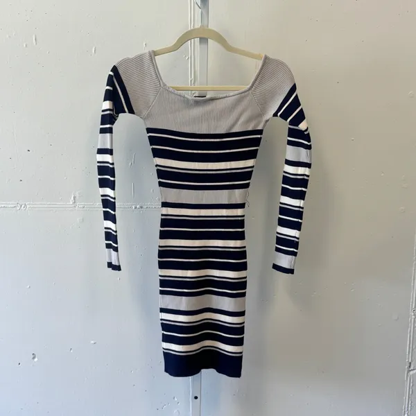 NWT Revamped Striped Ribbed Knit Bodycon Dress Navy Grey White Square Neck Med - Image 2