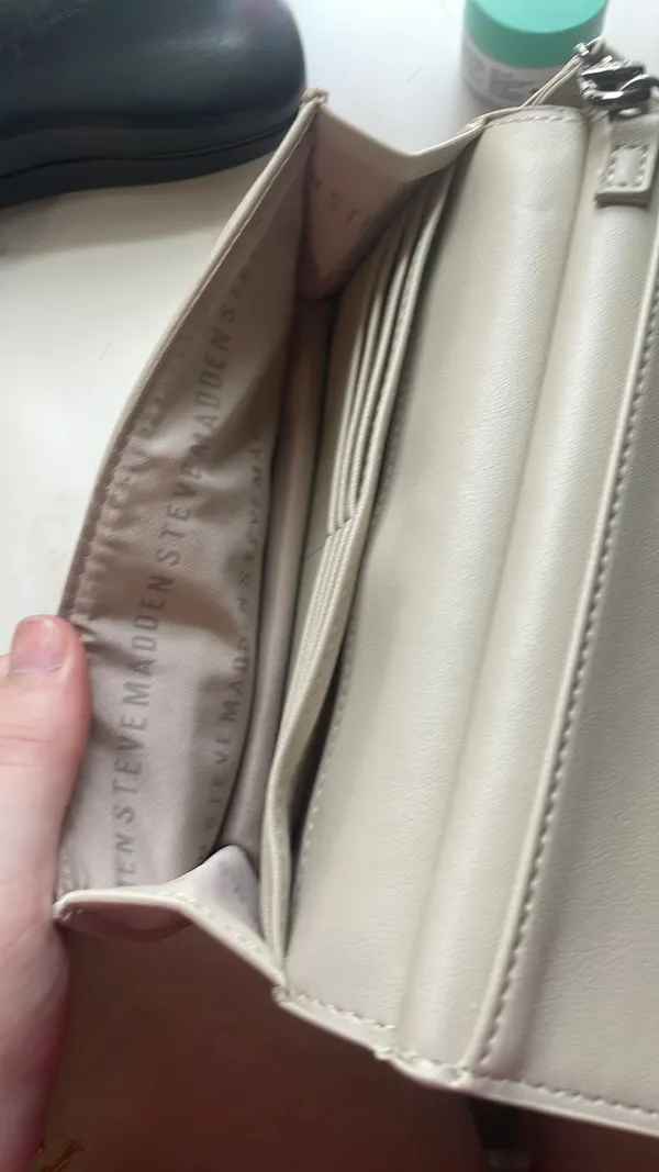 Steve Madden Wrist Wallet - Image 3