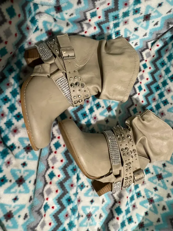 Sparkle Cowboy Boots Tan Size 9 - Image 3
