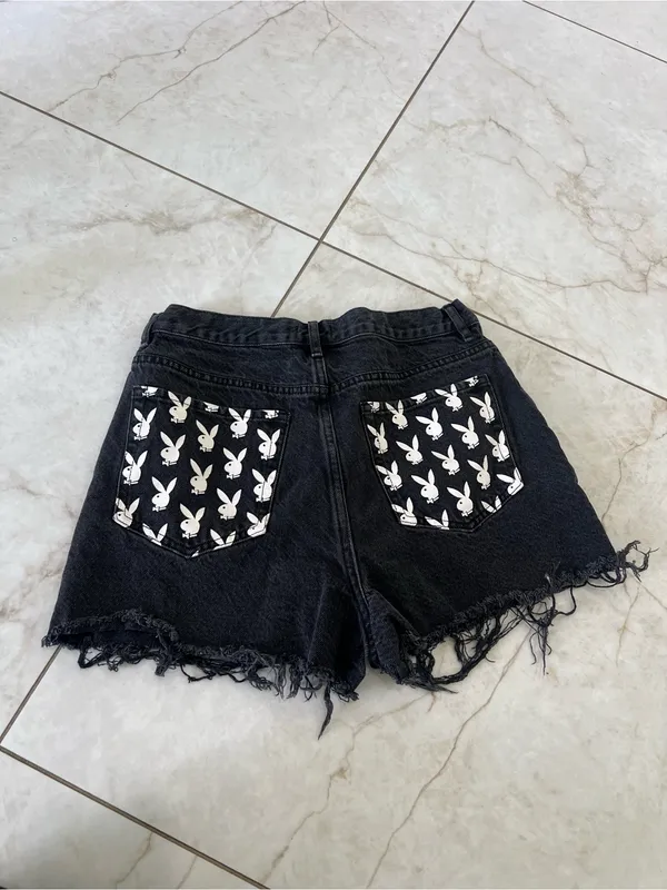 Playboy X Pacsun Black Denim Logo Frayed Hem Jean Shorts Size 28 - Image 2
