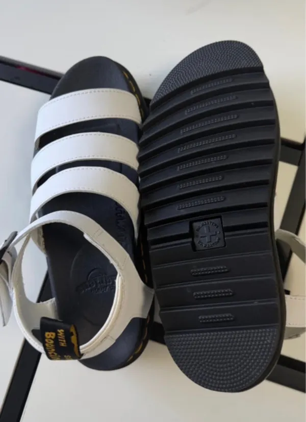 NWT Dr. Martens Blaire White Leather Chunky Platform Sandals - Size US 8 / UK 6 / EU 39 - Image 11