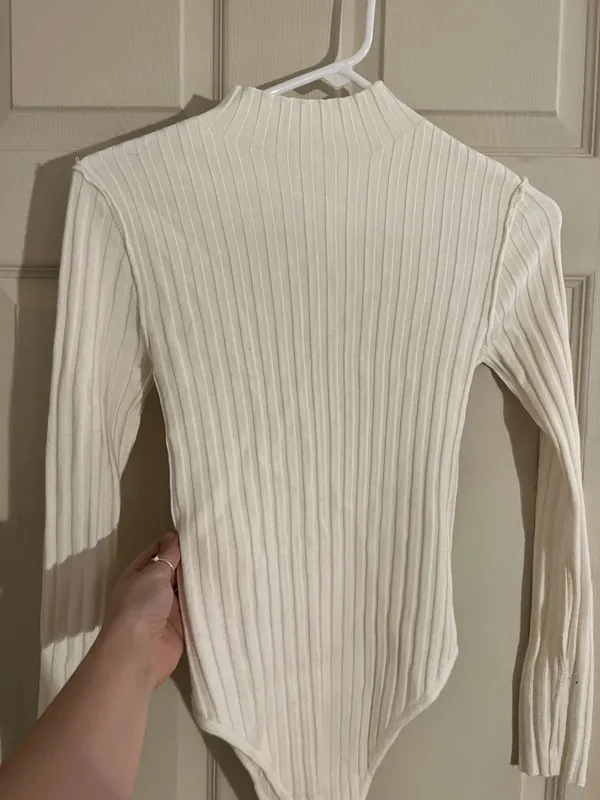 Forever 21 White Body Suit - Image 2
