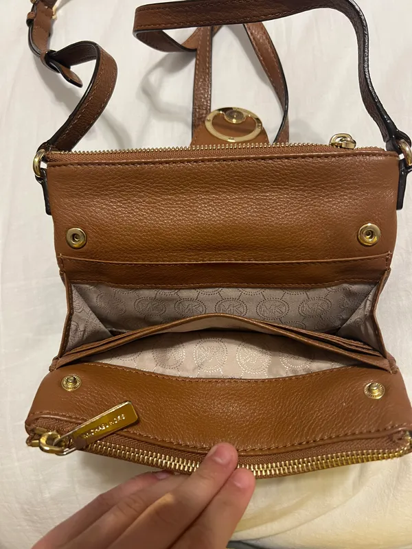 Brown - Image 4