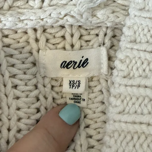 Aerie Cardigan Hoodie Cape Womens XS/S Cream‎ Chunky Button Up Knit Oversized - Image 7