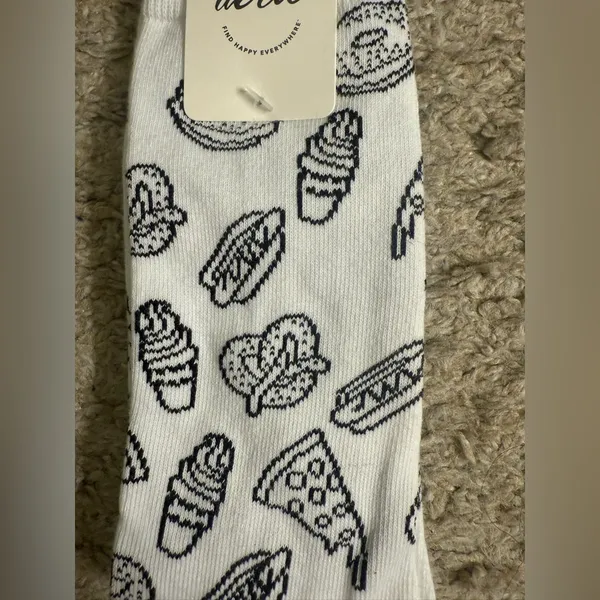 Aerie White NYC New York Iconic Snack Foods Crew Socks - Image 2