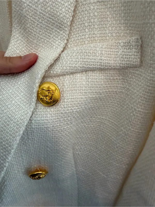 Zara White Textured Double-Breasted Blazer with Gold-Tone Buttons – Medium - Image 4