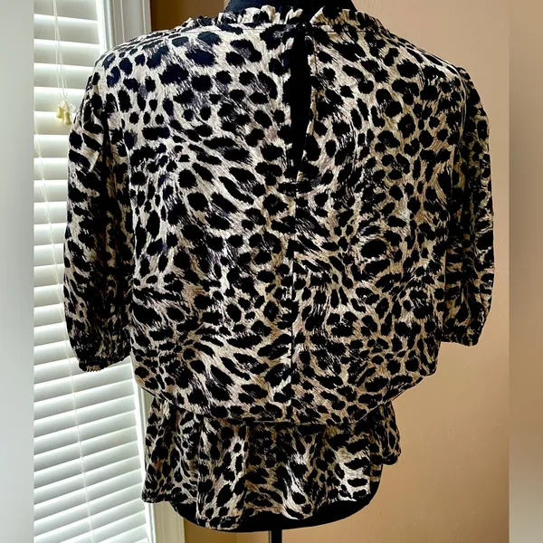 Cato Women’s Top with Peplum in Animal Print - Image 4