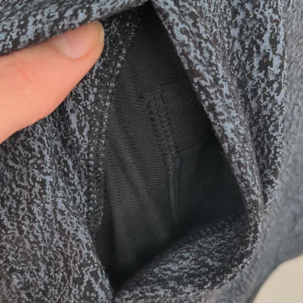 Lululemon Pick Up The Pace Long Sleeve‎ SIze 8 Luon Spray Jacquard Blue Black - Image 7