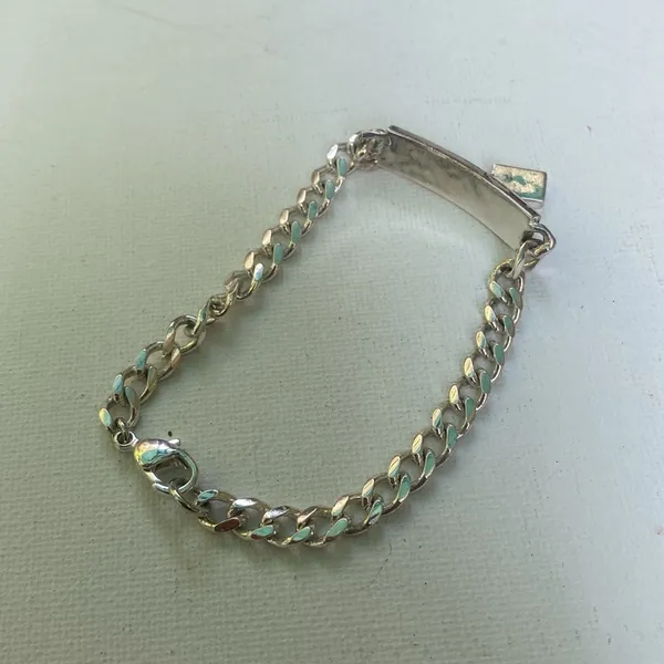 Tommy Hilfiger Silver Toned Chain Link Style Bracelet - Image 2