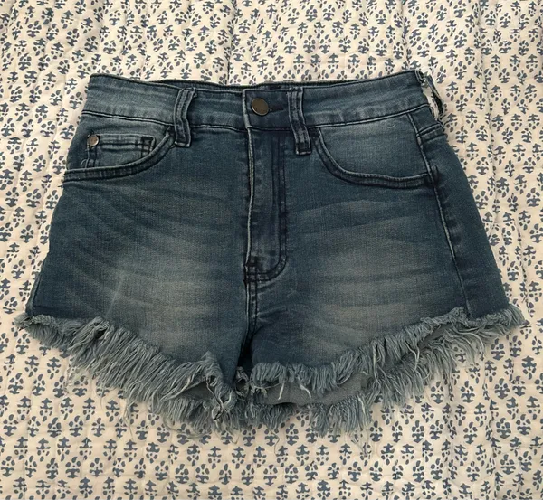 Pink Lily Nature Denim Jean Shorts - Image 2