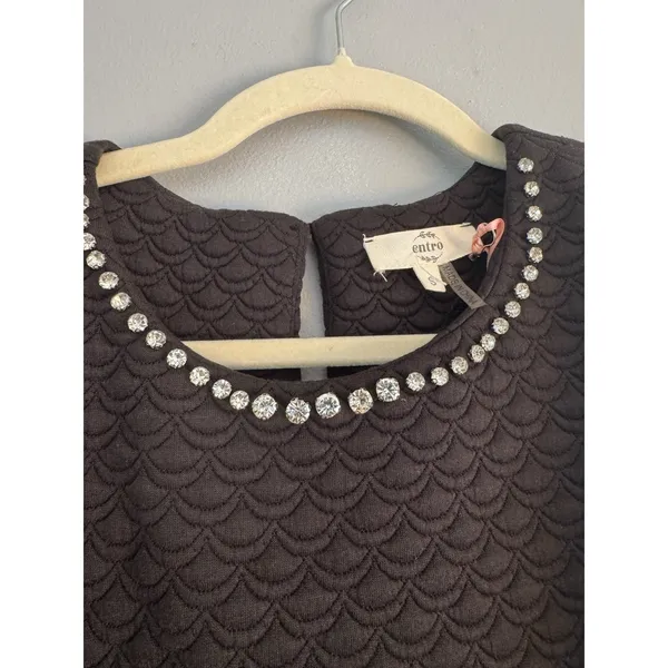 NWT Entro Black Quilted Jewel Neck Sheath Dress Women’s Size Small - Image 4