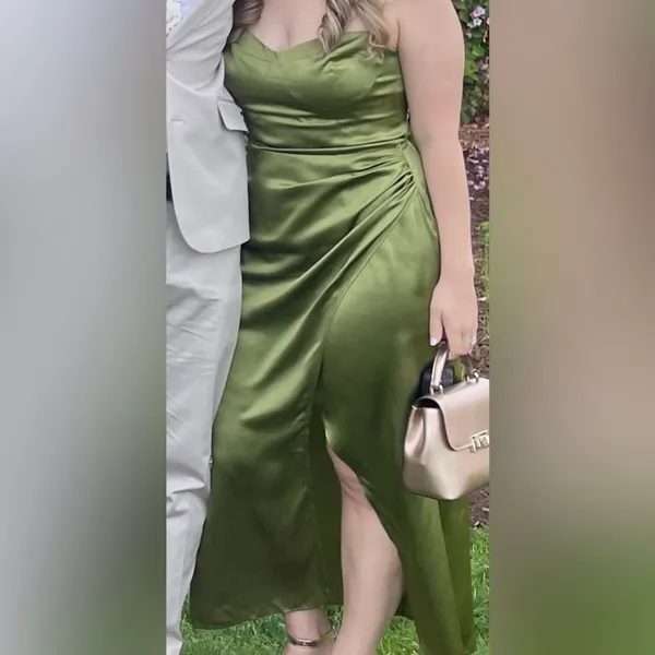 reformation Marguerite Silk Dress leaf green size 14 UB - Image 4