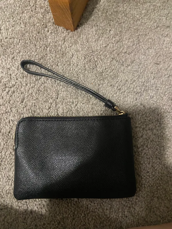 Coach Wristlet /wallet - Image 2