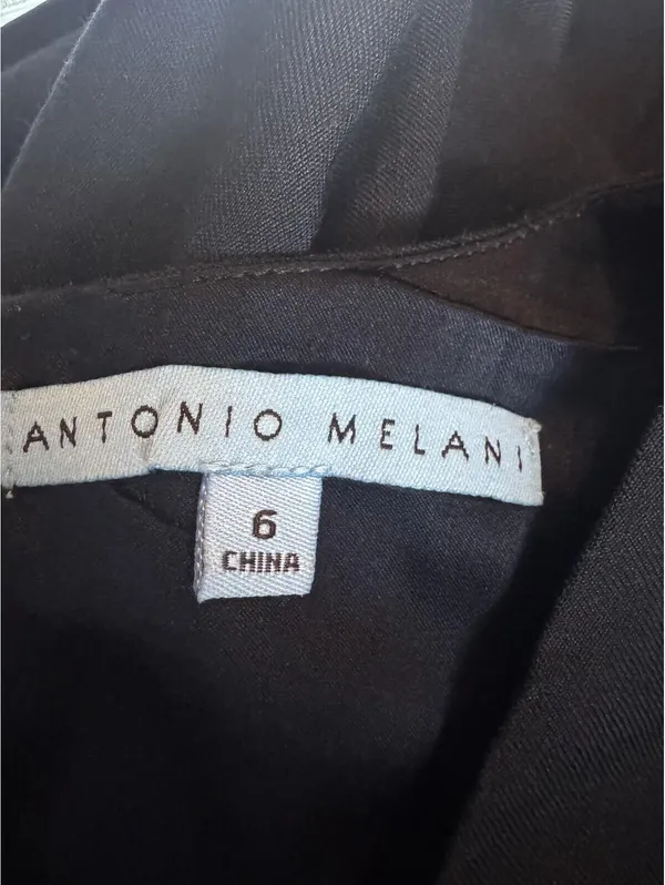 ANTONIO MELANI Classic Navy Blue Sleeveless V-Neck Dress - Image 4