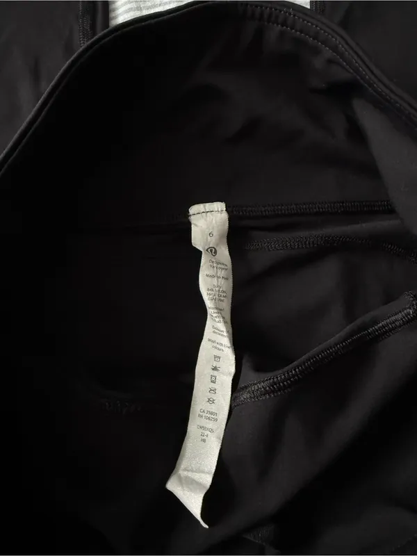 Lululemon Fast and Free 25” Women’s Black High-Rise Performance Leggings - Image 3