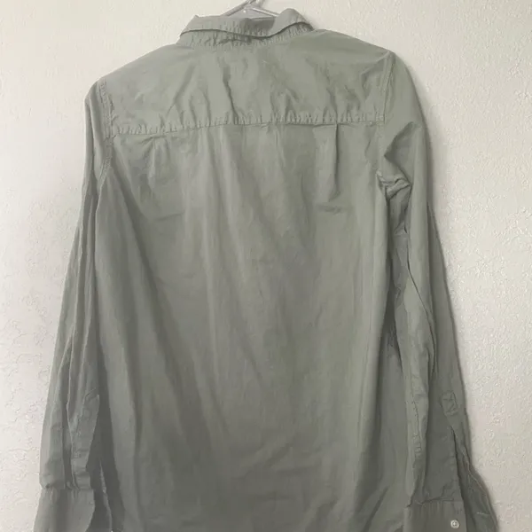 Gap light green button down top - Image 3