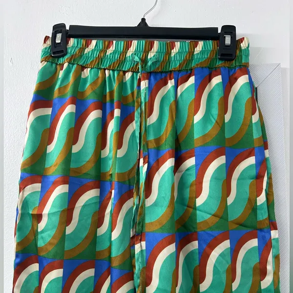 New Zara Geometric Print Trousers Pants. Small. - Image 3