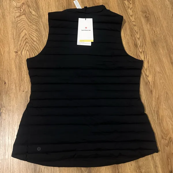 Lululemon Pack It Down 700-Down-Fill Vest NEW WITH TAGS - Image 6