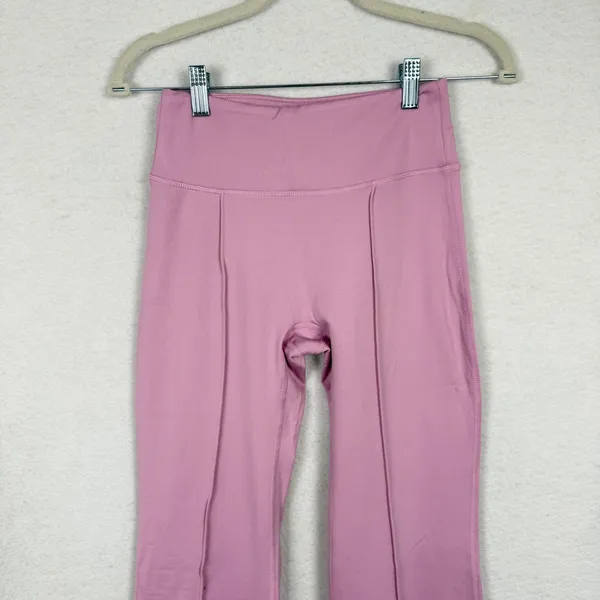 PINK Victoria's Secret Flare Leggings Womens Small Short Pintuck Seam Pink - Image 3