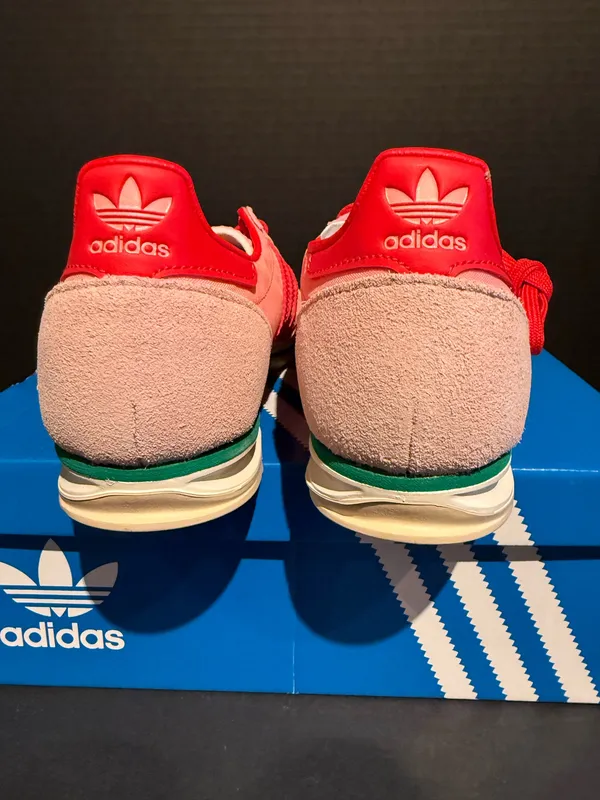 Women’s Adidas SL 72 OG “Strawberries” size 7W - Image 4