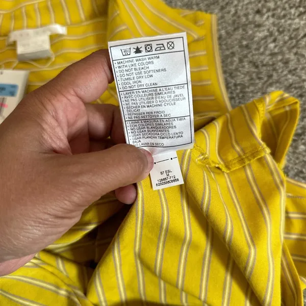 Nike Golf Sleeveless Mustard Yellow Striped Polo Sleeveless Top - Image 10