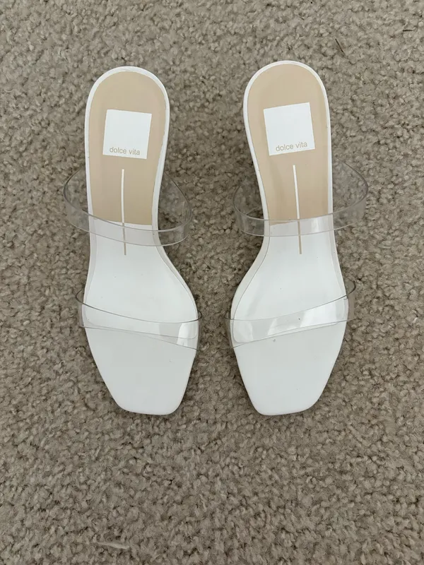 DV by Dolce Vita White heels - Image 4