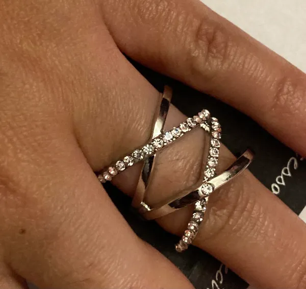 Accseeory connection woman ring silver color size 8 - Image 3