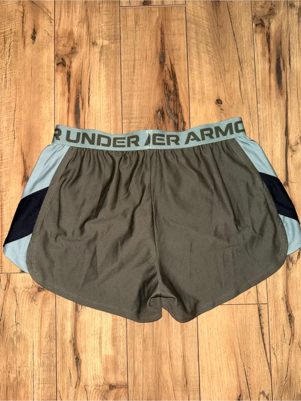 Green Under Armour shorts - Image 4