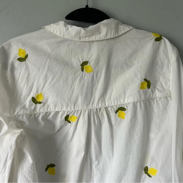 Anthropologie Maeve Embroidered Lemons Button Down Shirt Whimsy Euro Fruit - Image 11