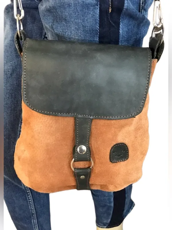 El Ceibo Handcrafted Tan Suede And Black Leather Crossbody Messenger Bag - Image 3