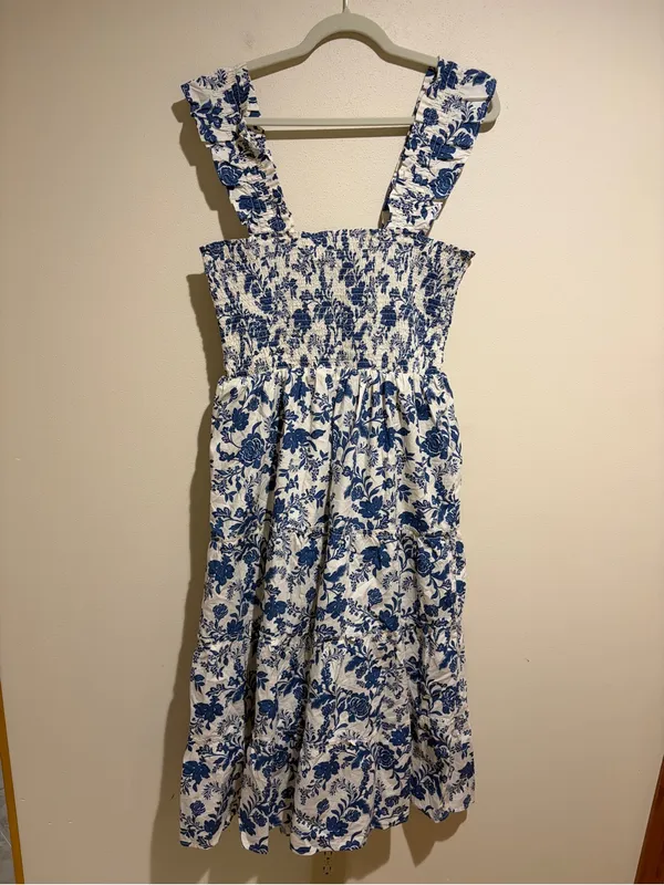 Quince Riviera Blue Heirloom Floral Cotton Poplin Smocked Tiered Midi Dress L - Image 12