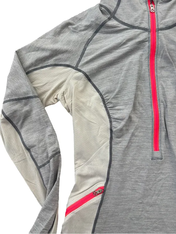 Lululemon Run Wild 1/2 Zip Pullover Size 2 - Image 8