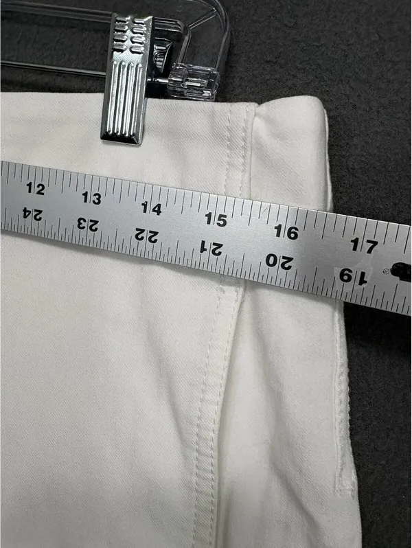 Ann Taylor Size 10 White Stretch Wide Leg Crop Pants - Image 4