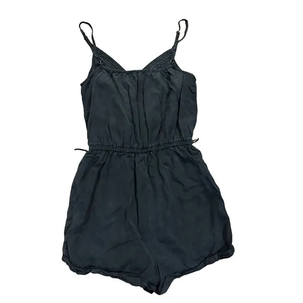 Abercrombie & Fitch black romper sz small‎ - Image 2