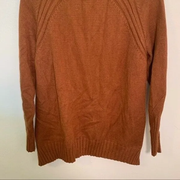 7Modifier‎ Mock Neck Sweater Tan Rust Ribbed Front Brown - Image 9