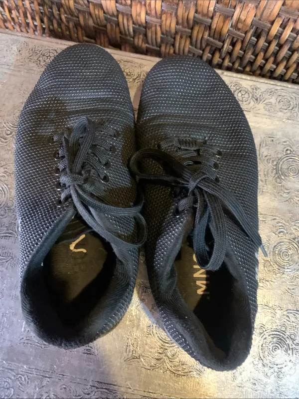 Nobull Black Sneakers Size 6.5 - Image 3