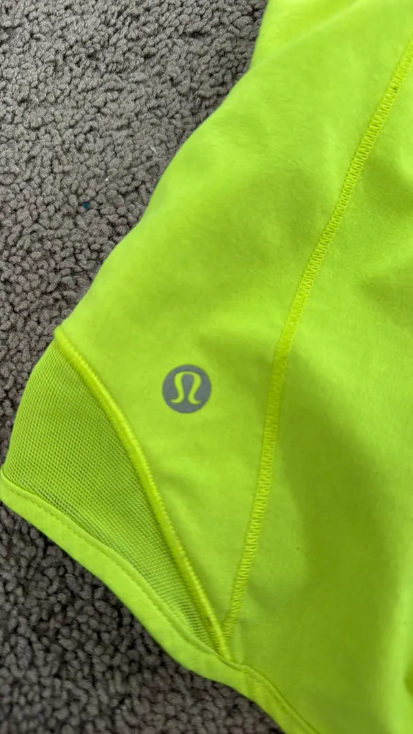 Lululemon Hotty Hot - Image 2