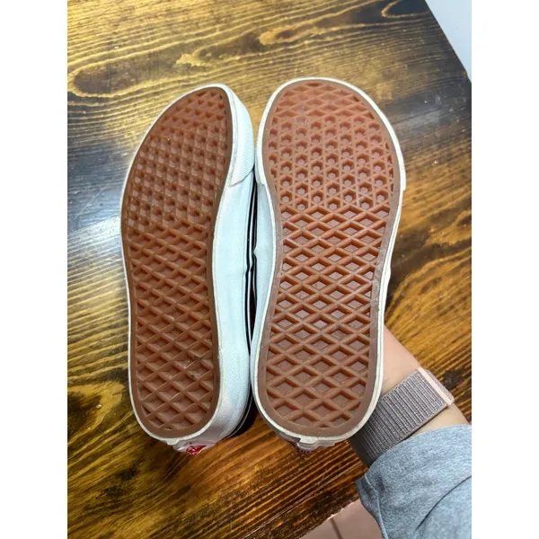 Vans Red And Black Plaid Sneakers Size 5.5‎ - Image 7