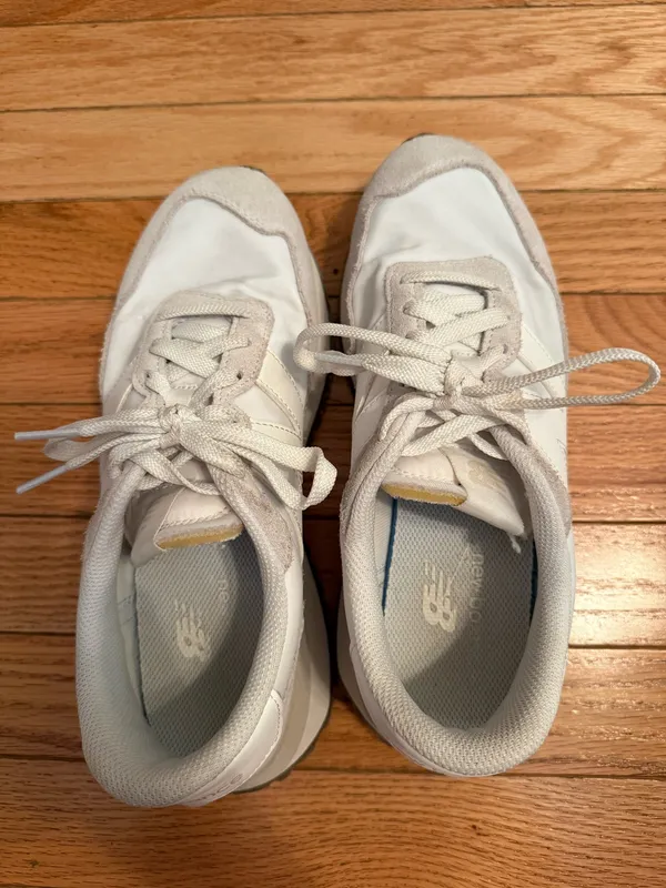 New Balance Shoes - Image 2