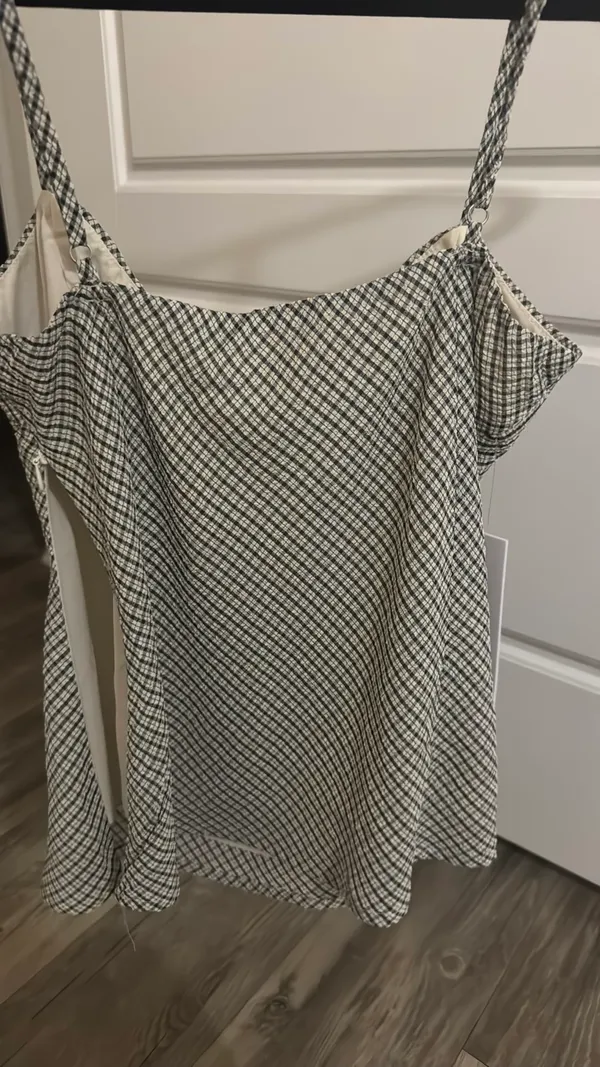 Black and Beige Princess Polly Tank Top - Image 4