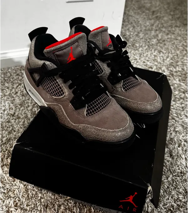 Air Jordan 4 Retro Nike - Image 2