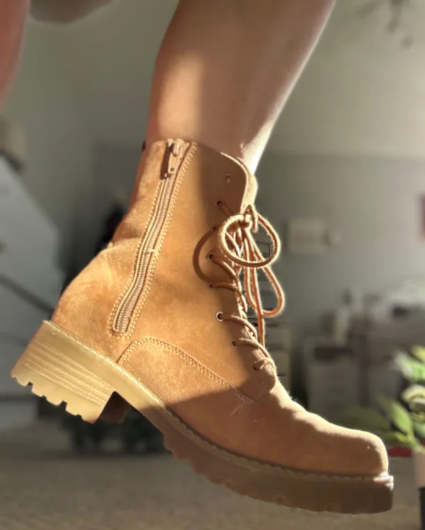Universal Threads Booties - Image 3